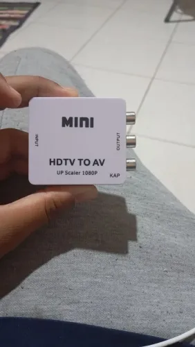 Conversor de dvd para tvs HDTV TO AV. Em perfeito estado não foi usado por se errado.