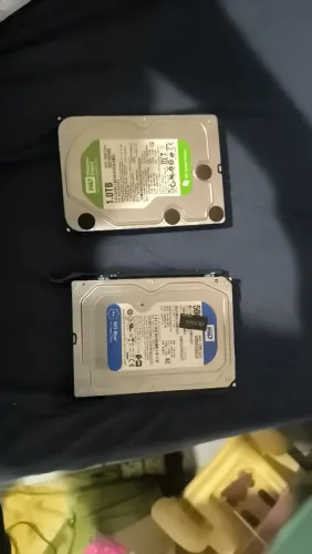 HD 1TB e outro de 500G os dois por 70