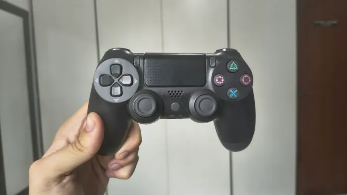 Controle PS4 Semi-Novo (Compatível com PC, Celular e Console) - Barato