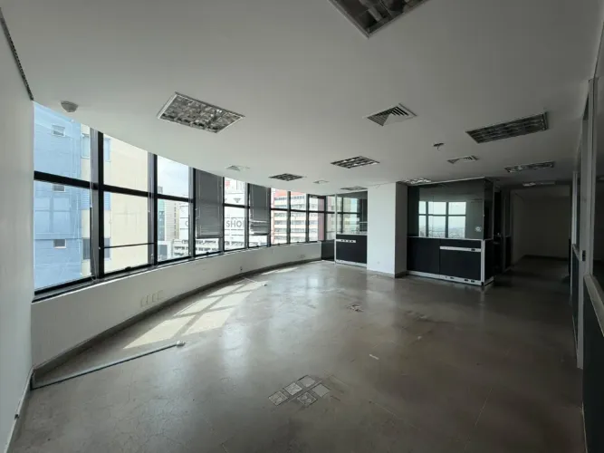 Andar corrido para locação, 183m² no Estoril