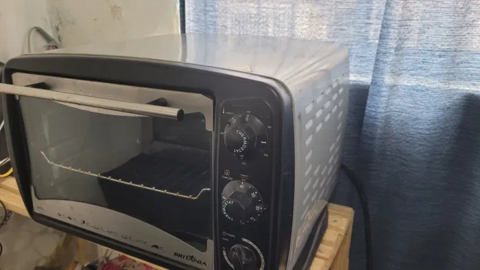 Forno eletrico Britânia