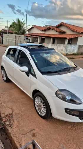Fiat Punto Essence 1.6 Flex 16V 5P 2013