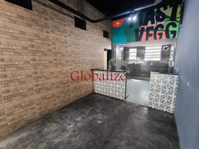 Loja comercial para aluguel com 76m2 e 1 banheiro no Boqueirão, em Santos | R$ 5.000,00 + 
