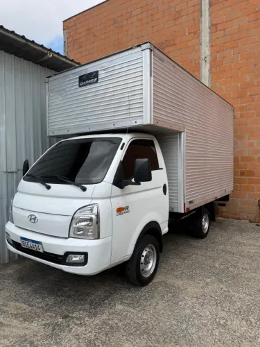 Hyundai HR 4 WD Bau Diesel