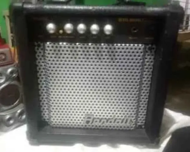 Caixa Amplificador Randall Big Dog RBD-15T/Instrumento/Cubo/Música 