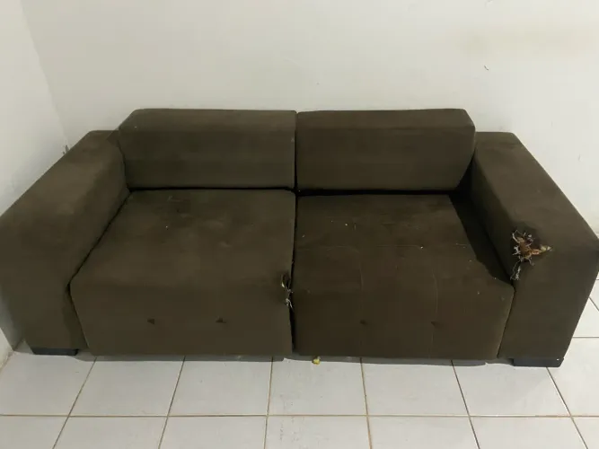 Vendo sofá usado