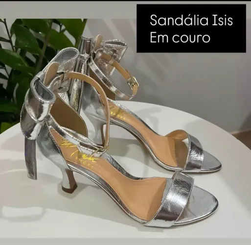 SANDALIA PRATA EM COURO