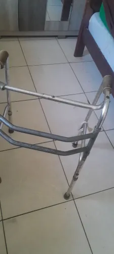 Vendo andador-oportunidade