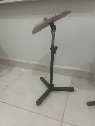 Suporte tripé de perna
