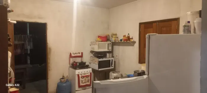 VENDE-SE CASA NA VILA ACRE