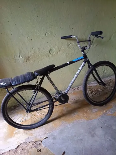 Montadinha estilo BH aro 26 