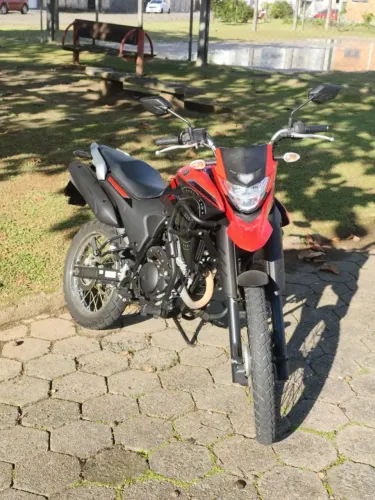 Yamaha Lander 250cc Semi-nova