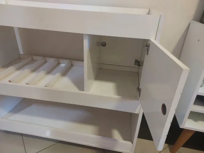 Barzinho com porta