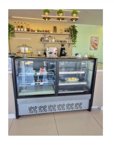 Vitrine Expositora Quente / Frio 