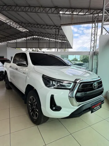Toyota Hilux CD SRX 4X4 2.8 TDI 16V Diesel Aut. 2021