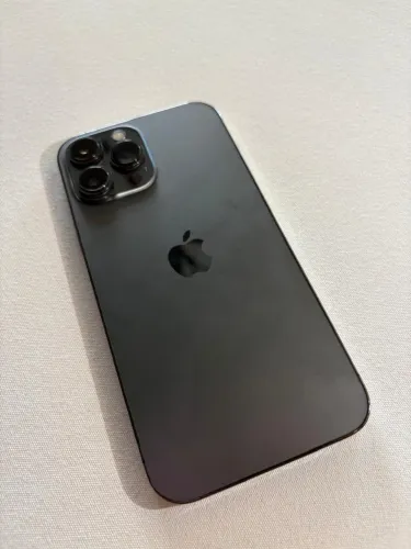 iPhone Pro Max 13