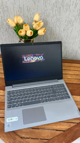 NOTEBOOK LENOVO IDEAPAD  i5 - 1Oª/8G RAM/SSD 255G/TELA 15,6/ Garantia + Nota Fiscal.