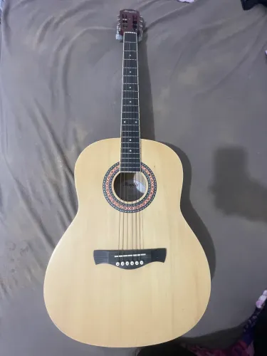 Vendo violão novo vai com capa 