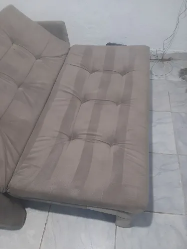 Vendo sofá cama , 1 ano de uso! Acabou de higienizar!