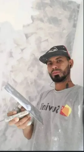 Pintor profissional residencial e comercial 