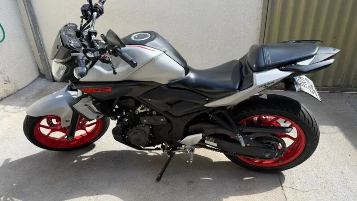 Moto MT 03 Zera
