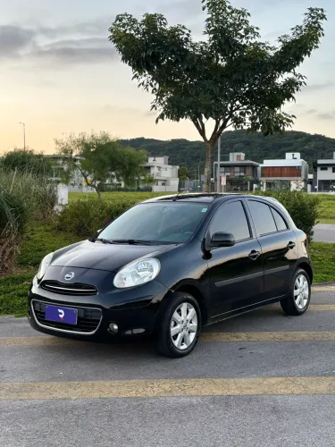 Nissan March SV 1.6 16V Flex Fuel 2014
