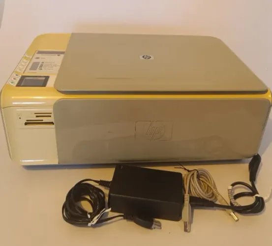 Impressora HP Multifuncional - Precisa de Manutenção