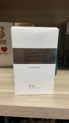 Eau Sauvage Dior Eau de Toilette - Perfume Masculino 100ml original nunca usado
