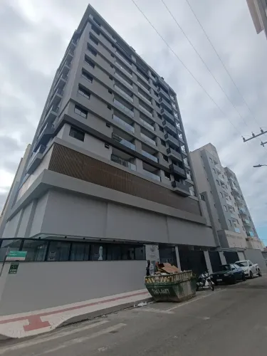 APARTAMENTO C/ 02 SUITES PROXIMO A BALNEARIO CAMBORIU ,ENTRADA+PARCELAS DIRETO COM O PROPR
