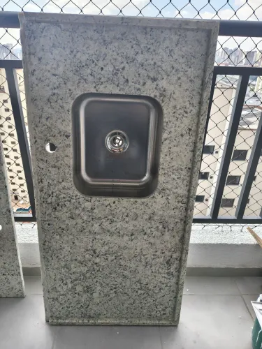 Pedra com cuba