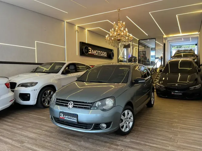 Volkswagen Polo Sportline I Motion 1.6 T.flex 5P 2012