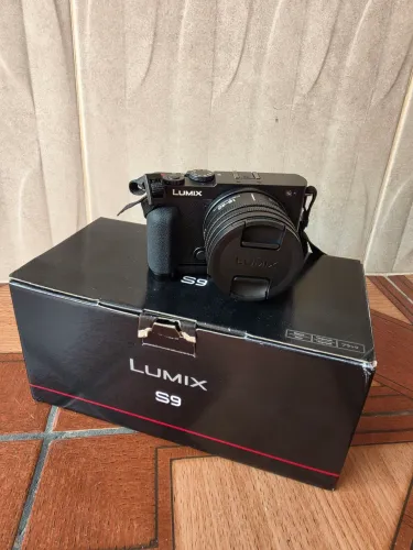 Câmera Lumix S9 + Lente e memória