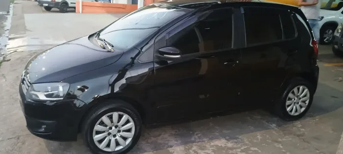 Volkswagen Fox 1.0 MI Total Flex 8V 5P 2013