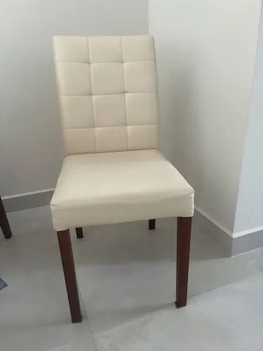 Cadeira para mesa de jantar