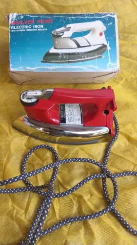 Ferro de passar roupa SILVER POINT ELECTRIC IRON
