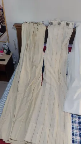 Vende-se cortinas