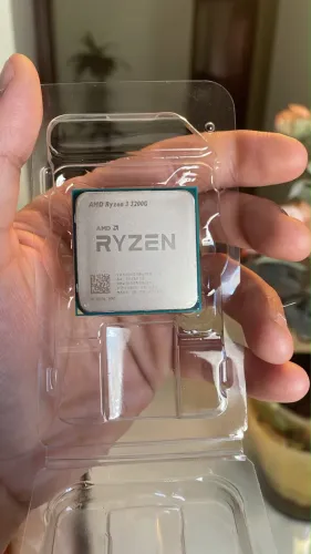 RYZEN 3 3200G EM PERFEITO ESTADO PARA SAIR RAPIDO