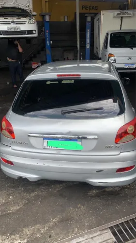 Peugeot 207 XR Sport 1.4 Flex 8V 5P 2009