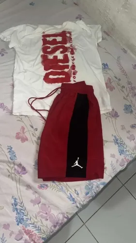 Blusa diesel e bermuda jordan 