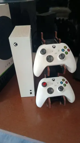 Xbox series s 2 controles , ambos com baterias