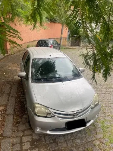 Toyota Etios X 1.3 Flex 16V 5P Mec. 2014