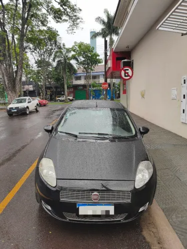 Fiat Punto ELX 1.4 Fire Flex 8V 5P 2008