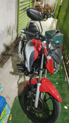 PRA VENDER RÁPIDO A ÚNICA NESSE MODELO POR 17.000