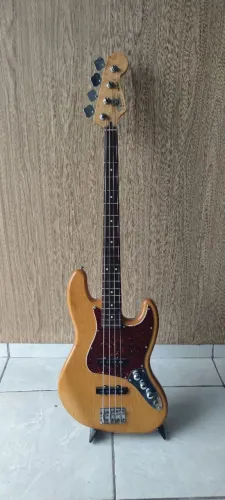 Fender jazz bass
