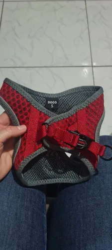 Peitoral para pet porte médio e outro pequeno