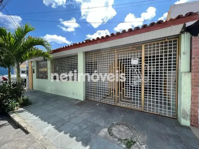Venda ou locação Casa Capuchinhos Feira de Santana