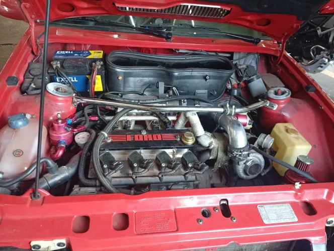 Ford Escort XR3 1.8 / 1.6 Beneton/form./laser 1987