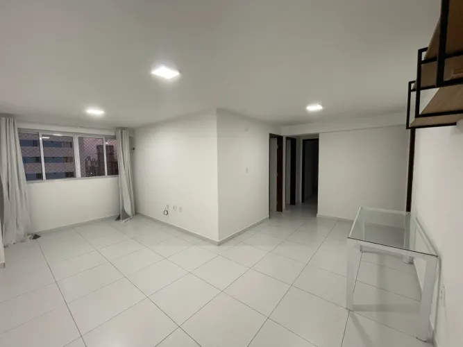 Alugo apartamento de 3 quartos + Dce, no bairro Jardim Oceania, João Pessoa/PB.