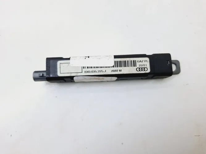 Módulo Amplificador Antena Audi A1 1.4 2011/2012 N8x0035225j Preto