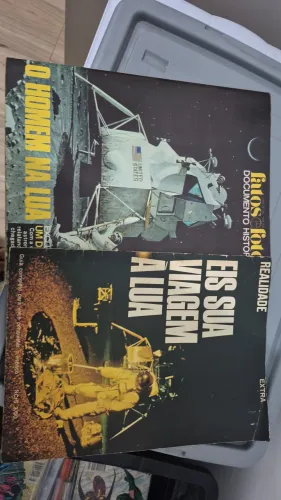 Revistas do homem pisando na lua de 1969